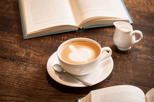 喝咖啡吃瓜,品味生活的小确幸