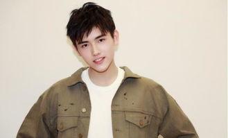 陈飞宇吃瓜过程视频,揭秘娱乐圈幕后真相