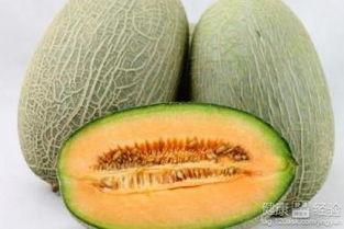 睡前吃哈密瓜会咋样,睡前享用，健康与美味兼得