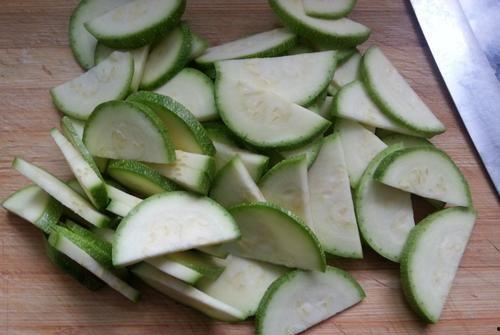 葫芦瓜什么季节吃,夏季清凉佳肴，养生必备