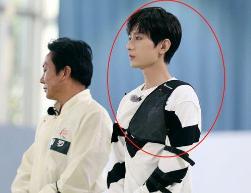 成毅比赛吃瓜,这瓜太香了！