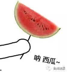 摆摊吃瓜的图片大全,摆摊吃瓜，人间烟火气